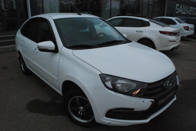 Lada (ВАЗ) Granta I Рестайлинг с пробегом 2019 года, цена 655 000 рублей, 55250 км, седан, Автокод Объявления