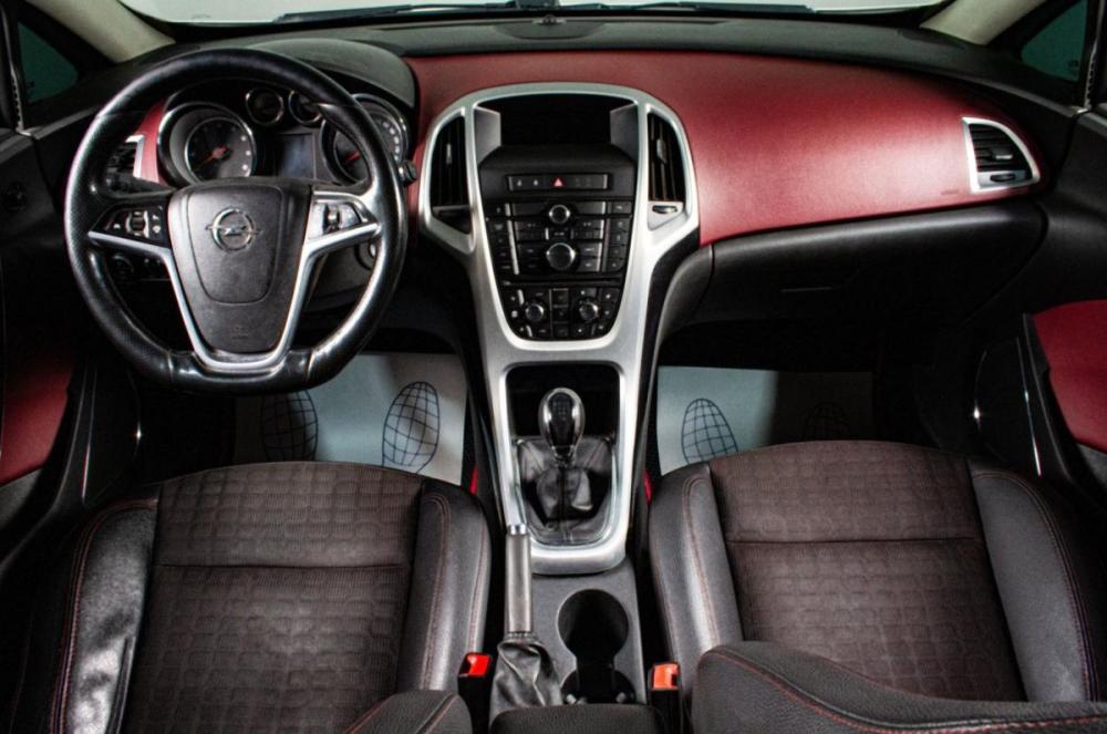 Opel Astra J Рестайлинг Сургут  - изображение 13