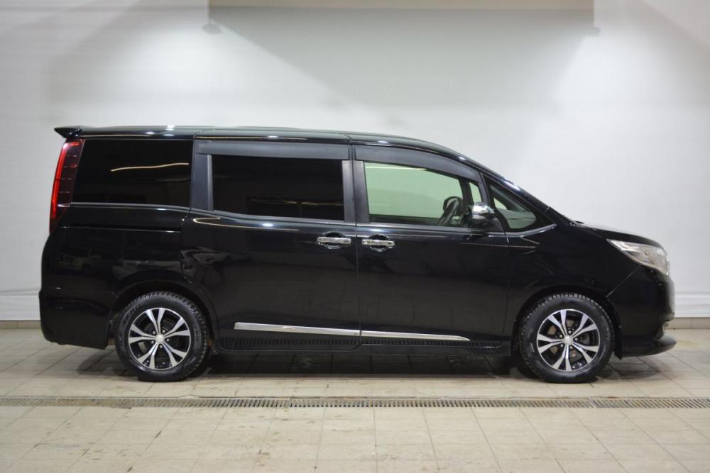 Toyota Noah III (R80) Сургут  - изображение 4