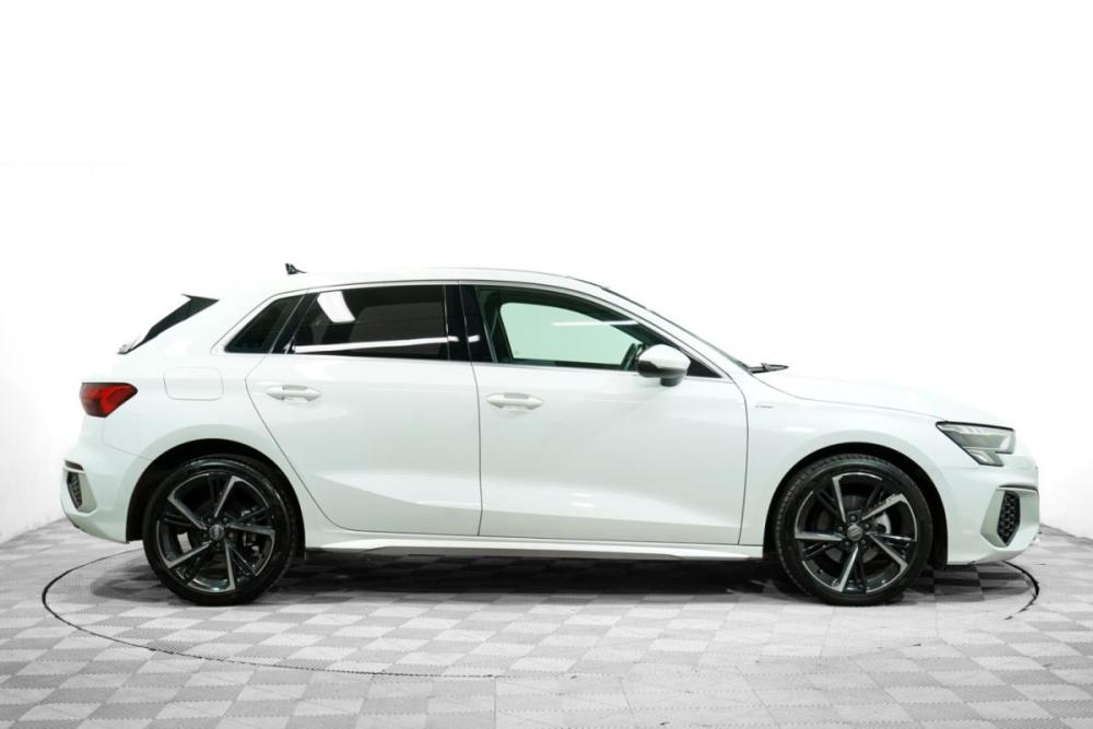 Audi A3 IV (8Y) Москва  - изображение 4