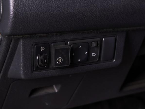 Nissan Tiida I с пробегом 2008 года, цена 600 000 рублей, 217000 км, седан, Автокод Объявления