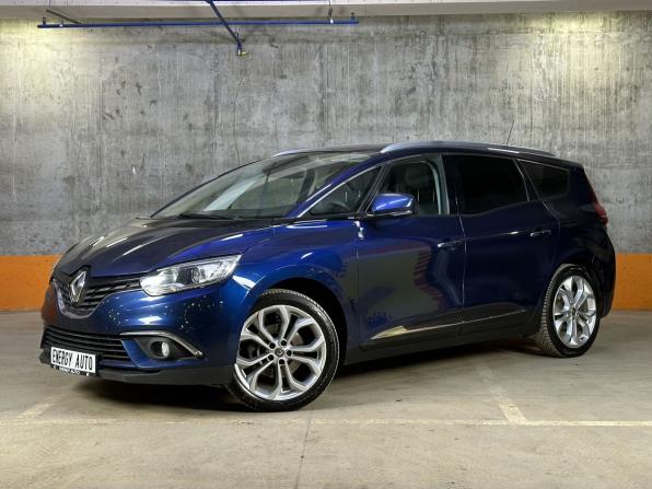 Renault Scenic IV с пробегом 2018 года, цена 1 650 000 рублей, 139000 км, компактвэн, Автокод Объявления