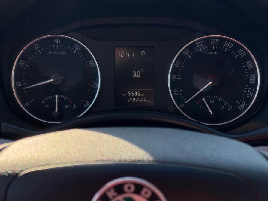 Skoda Octavia II (A5) Рестайлинг Набережные Челны  - изображение 15