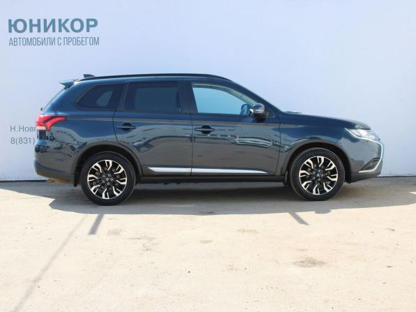 Mitsubishi Outlander III Рестайлинг 3 с пробегом 2021 года, цена 2 259 000 рублей, 149725 км, внедорожник, Автокод Объявления