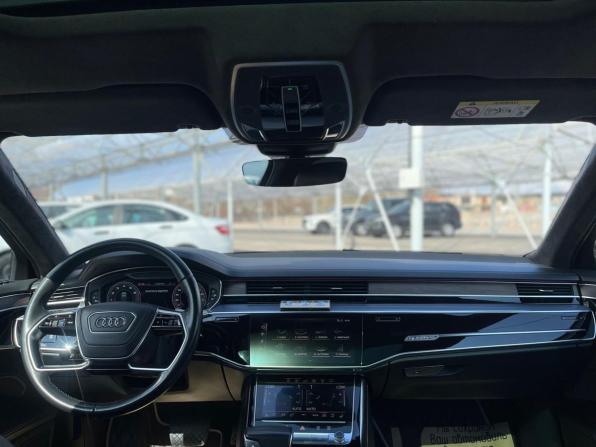 Audi A8 IV (D5) с пробегом 2018 года, цена 4 450 000 рублей, 164950 км, седан, Автокод Объявления