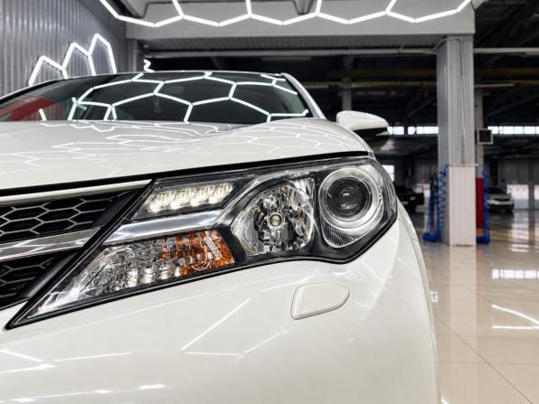 Toyota RAV4 IV (XA40) с пробегом 2013 года, цена 1 700 000 рублей, 233360 км, внедорожник, Автокод Объявления