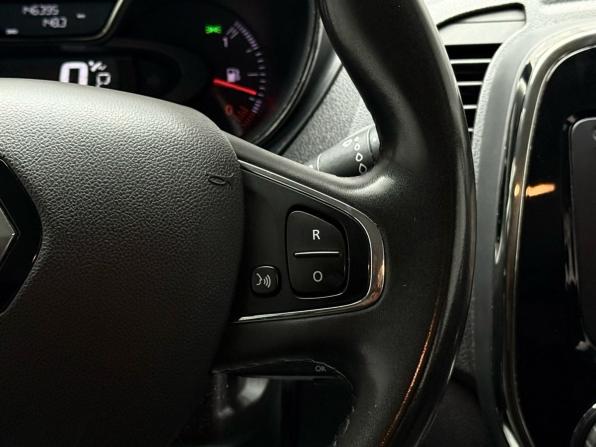 Renault Kaptur I с пробегом 2018 года, цена 1 649 000 рублей, 146395 км, внедорожник, Автокод Объявления