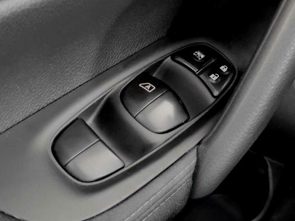 Nissan Qashqai II с пробегом 2018 года, цена 1 110 000 рублей, 236929 км, внедорожник, Автокод Объявления