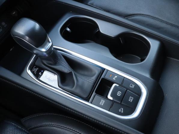 Hyundai Santa Fe IV с пробегом 2019 года, цена 2 640 000 рублей, 136905 км, внедорожник, Автокод Объявления