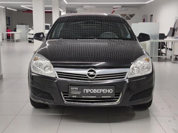 Opel Astra H Рестайлинг с пробегом 2011 года, цена 409 000 рублей, 359122 км, седан, Автокод Объявления