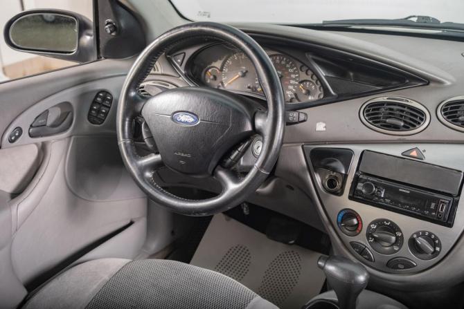 Ford Focus I с пробегом 2001 года, цена 299 000 рублей, 305000 км, хэтчбек, Автокод Объявления