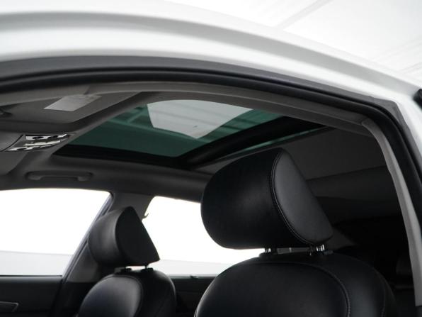 Kia K7 YG (II) Рестайлинг с пробегом 2019 года, цена 2 649 077 рублей, 129215 км, седан, Автокод Объявления