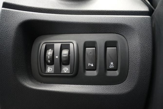 Renault Kaptur I с пробегом 2016 года, цена 1 490 000 рублей, 127000 км, внедорожник, Автокод Объявления