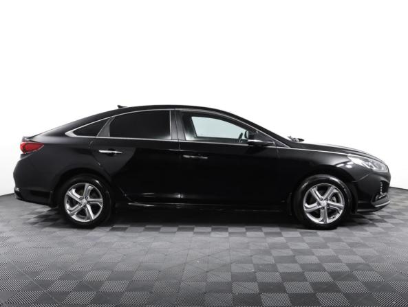 Hyundai Sonata VII (LF) Рестайлинг с пробегом 2019 года, цена 1 850 000 рублей, 52850 км, седан, Автокод Объявления