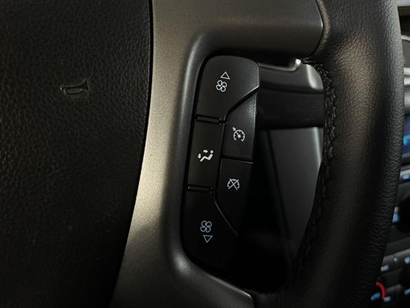Chevrolet Captiva I Рестайлинг 2 с пробегом 2014 года, цена 1 199 900 рублей, 186140 км, внедорожник, Автокод Объявления