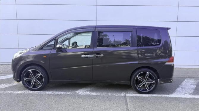 Honda Stepwgn III с пробегом 2007 года, цена 1 077 000 рублей, 238388 км, минивэн, Автокод Объявления