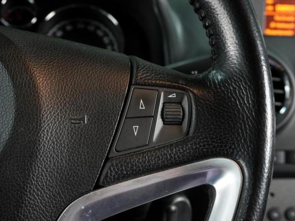 Opel Antara I Рестайлинг с пробегом 2013 года, цена 1 079 000 рублей, 200336 км, внедорожник, Автокод Объявления
