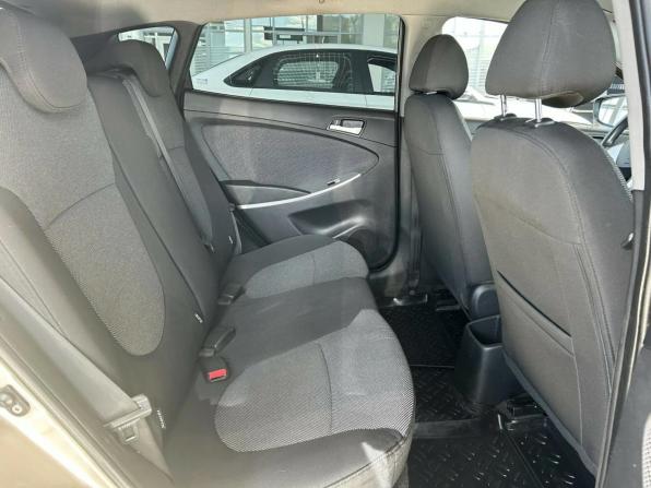 Hyundai Solaris I с пробегом 2011 года, цена 795 000 рублей, 127371 км, хэтчбек, Автокод Объявления