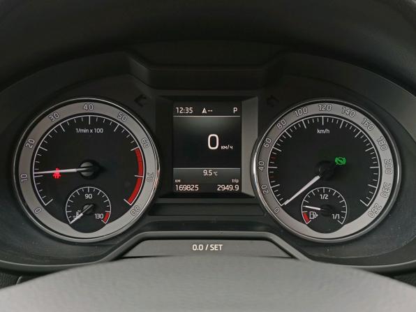 Skoda Octavia III (A7) Рестайлинг с пробегом 2018 года, цена 1 690 000 рублей, 169825 км, лифтбек, Автокод Объявления