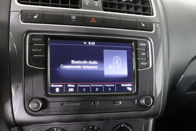 Volkswagen Polo V Рестайлинг с пробегом 2019 года, цена 999 990 рублей, 162243 км, седан, Автокод Объявления
