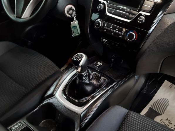 Nissan Qashqai II с пробегом 2016 года, цена 1 336 500 рублей, 204759 км, внедорожник, Автокод Объявления