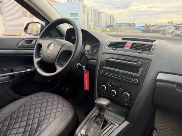 Skoda Octavia II (A5) с пробегом 2008 года, цена 450 000 рублей, 274179 км, лифтбек, Автокод Объявления