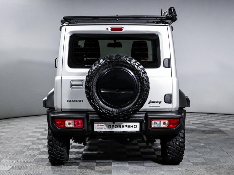 Suzuki Jimny IV Москва  - изображение 7