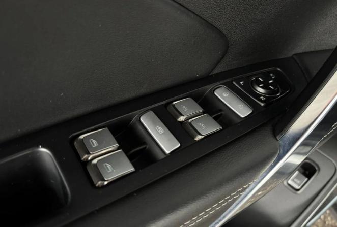 Geely Atlas Pro с пробегом 2021 года, цена 1 795 000 рублей, 125936 км, внедорожник, Автокод Объявления