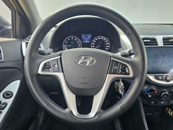 Hyundai Solaris I с пробегом 2013 года, цена 829 000 рублей, 137996 км, седан, Автокод Объявления