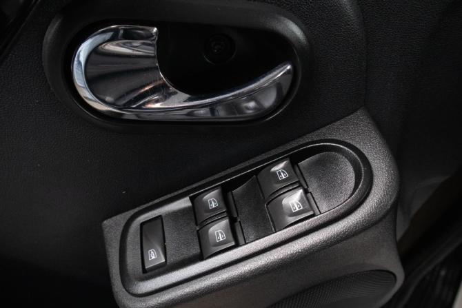 Lada (ВАЗ) Largus I Рестайлинг с пробегом 2022 года, цена 1 179 000 рублей, 128200 км, универсал, Автокод Объявления