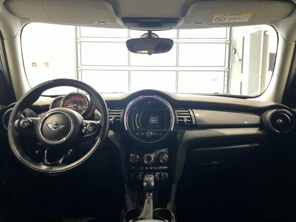 Mini Hatch III (F55/F56) с пробегом 2016 года, цена 1 450 000 рублей, 95000 км, хэтчбек, Автокод Объявления