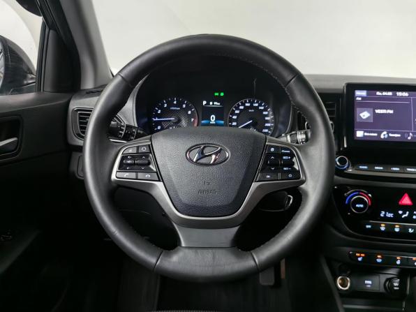 Hyundai Solaris II Рестайлинг с пробегом 2021 года, цена 1 535 000 рублей, 100928 км, седан, Автокод Объявления