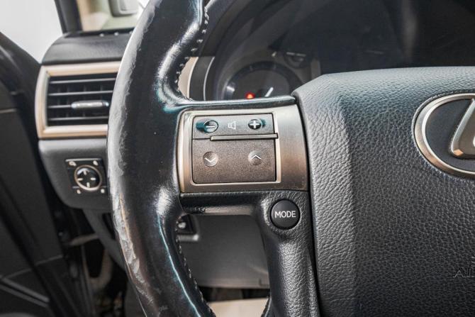 Lexus GX II Рестайлинг с пробегом 2014 года, цена 4 049 000 рублей, 232000 км, внедорожник, Автокод Объявления