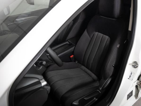 Mazda 6 III (GJ) Рестайлинг 2 с пробегом 2019 года, цена 1 898 000 рублей, 186000 км, седан, Автокод Объявления