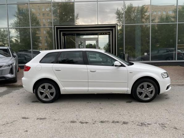 Audi A3 II (8P) Рестайлинг 2 с пробегом 2012 года, цена 675 000 рублей, 221042 км, хэтчбек, Автокод Объявления