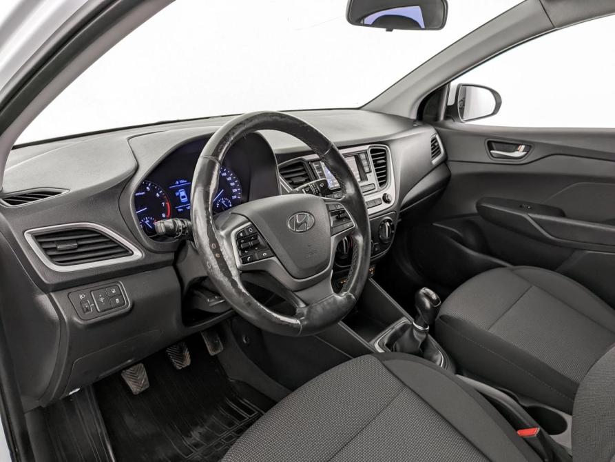 Hyundai Solaris II Москва  - изображение 16