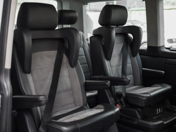 Volkswagen Multivan T6 Рестайлинг с пробегом 2020 года, цена 5 049 000 рублей, 134842 км, минивэн, Автокод Объявления