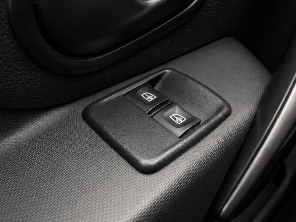Renault Logan II с пробегом 2015 года, цена 647 000 рублей, 151229 км, седан, Автокод Объявления