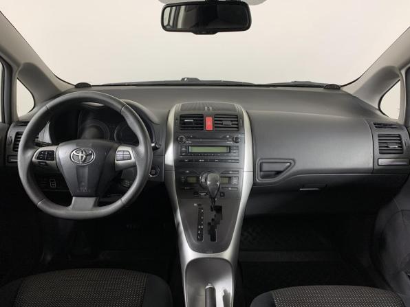 Toyota Auris I Рестайлинг с пробегом 2010 года, цена 827 000 рублей, 312443 км, хэтчбек, Автокод Объявления