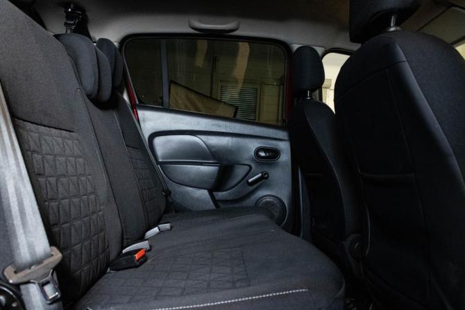 Renault Sandero II с пробегом 2015 года, цена 999 000 рублей, 114784 км, хэтчбек, Автокод Объявления