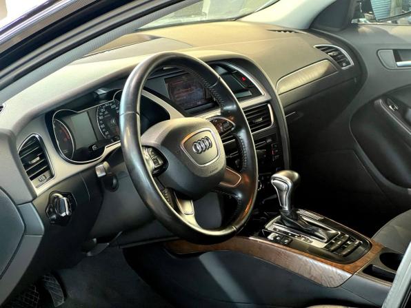 Audi A4 IV (B8) Рестайлинг с пробегом 2015 года, цена 1 325 000 рублей, 224676 км, седан, Автокод Объявления