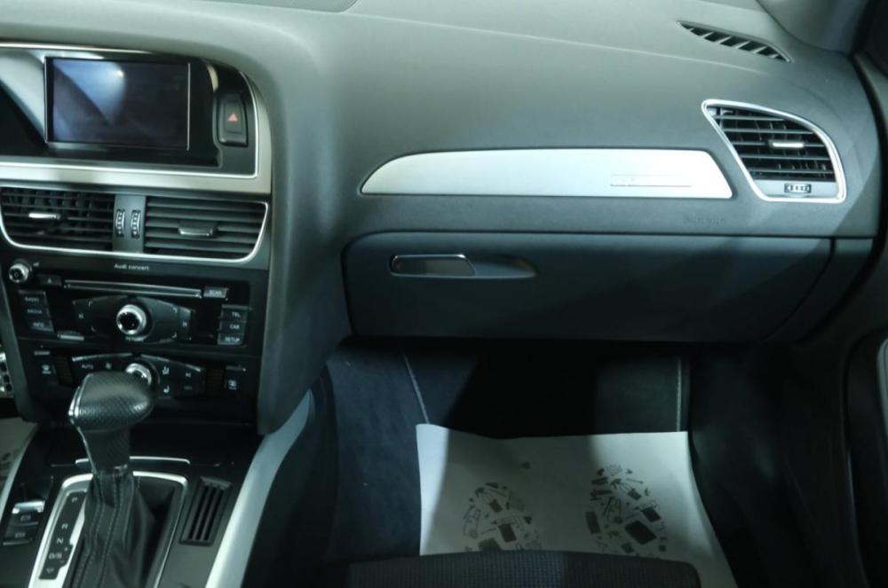 Audi A4 IV (B8) Рестайлинг Омск  - изображение 16