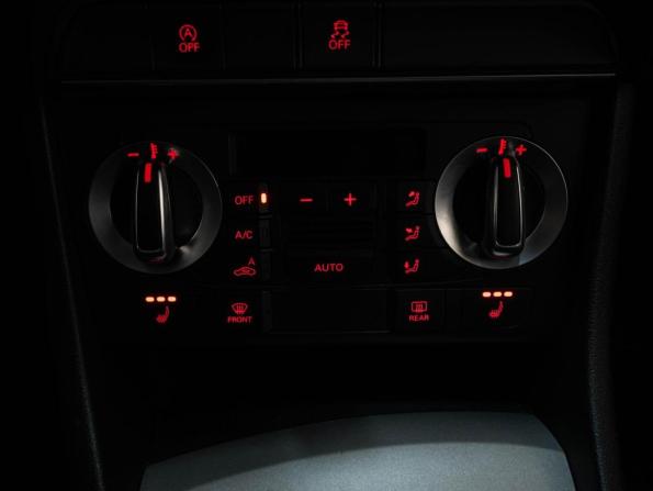 Audi Q3 I (8U) с пробегом 2014 года, цена 1 609 000 рублей, 147141 км, внедорожник, Автокод Объявления