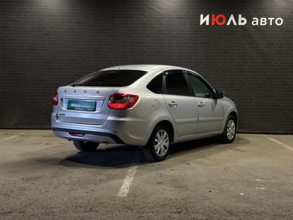 Lada (ВАЗ) Granta I Рестайлинг с пробегом 2019 года, цена 670 000 рублей, 121923 км, хэтчбек, Автокод Объявления