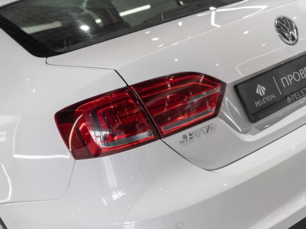 Volkswagen Jetta VI с пробегом 2014 года, цена 945 000 рублей, 252549 км, седан, Автокод Объявления