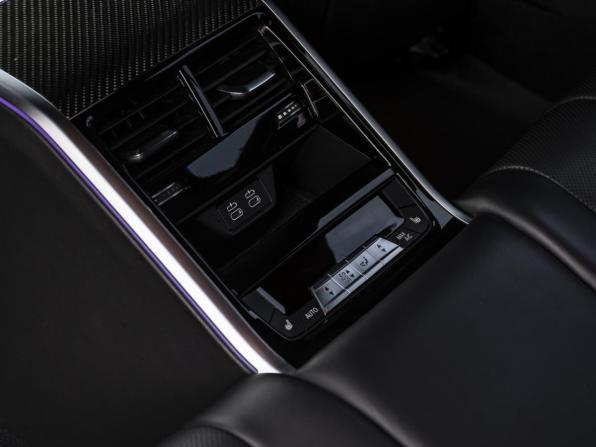 BMW 8 серии II (G14/G15/G16) Рестайлинг с пробегом 2022 года, цена 9 798 000 рублей, 41288 км, седан, Автокод Объявления