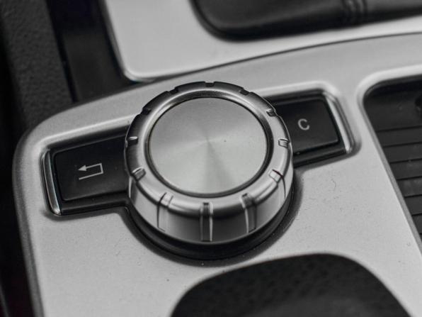 Mercedes-Benz C-Класс III (W204) Рестайлинг с пробегом 2013 года, цена 1 380 000 рублей, 205704 км, седан, Автокод Объявления