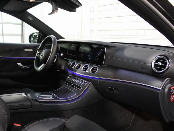 Mercedes-Benz E-Класс V (W213 S213 C238) Рестайлинг с пробегом 2022 года, цена 5 480 000 рублей, 7805 км, седан, Автокод Объявления