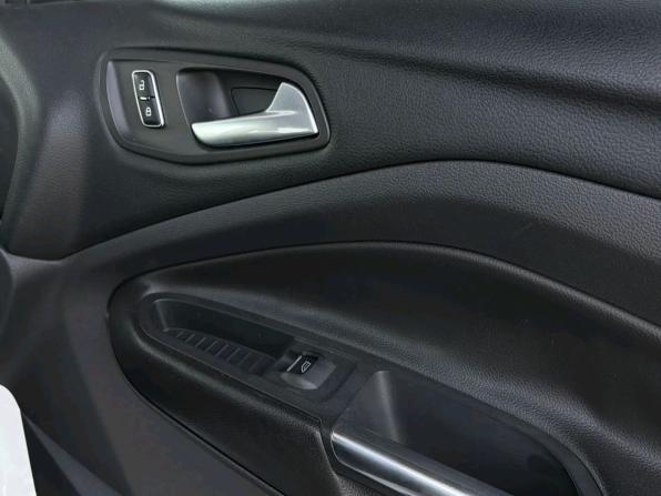 Ford Kuga II с пробегом 2014 года, цена 1 099 000 рублей, 225696 км, внедорожник, Автокод Объявления