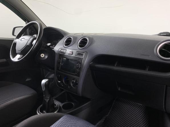 Ford Fusion I Рестайлинг с пробегом 2006 года, цена 480 000 рублей, 125073 км, хэтчбек, Автокод Объявления